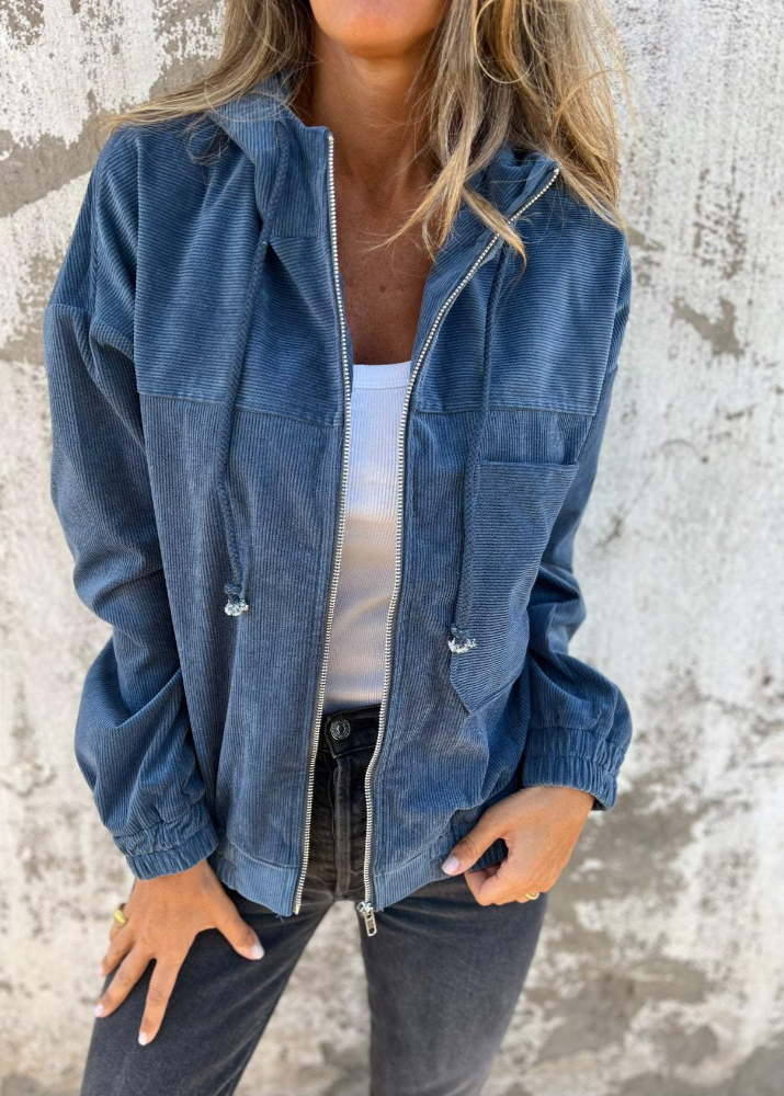 Elise ~ Veste douce avec capuche et fermeture éclair