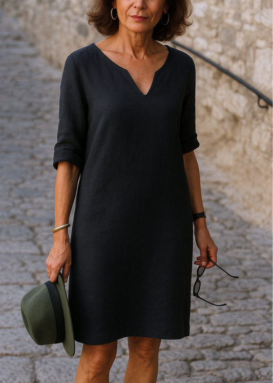 Ria ~ Robe élégante à col en V