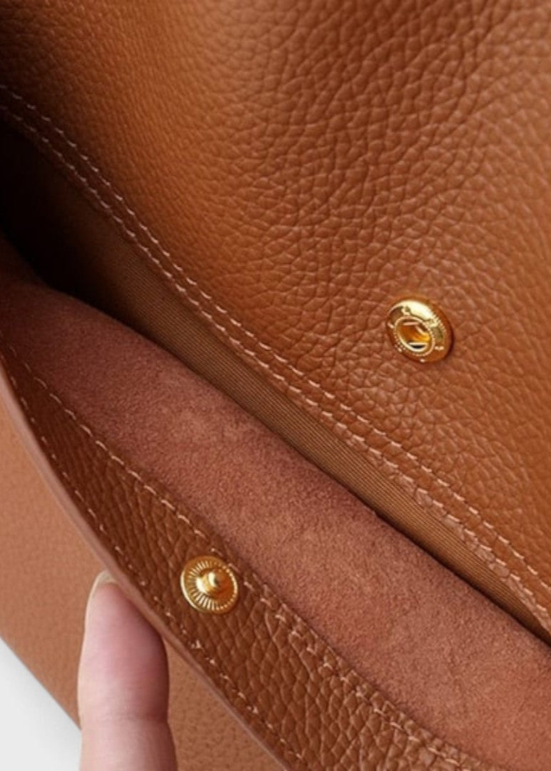 Aurélie ~ Sac à bandoulière en cuir élégant et intemporel