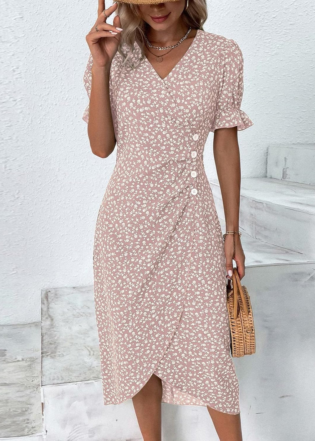 Sophie ~ Robe midi fleurie à manches courtes