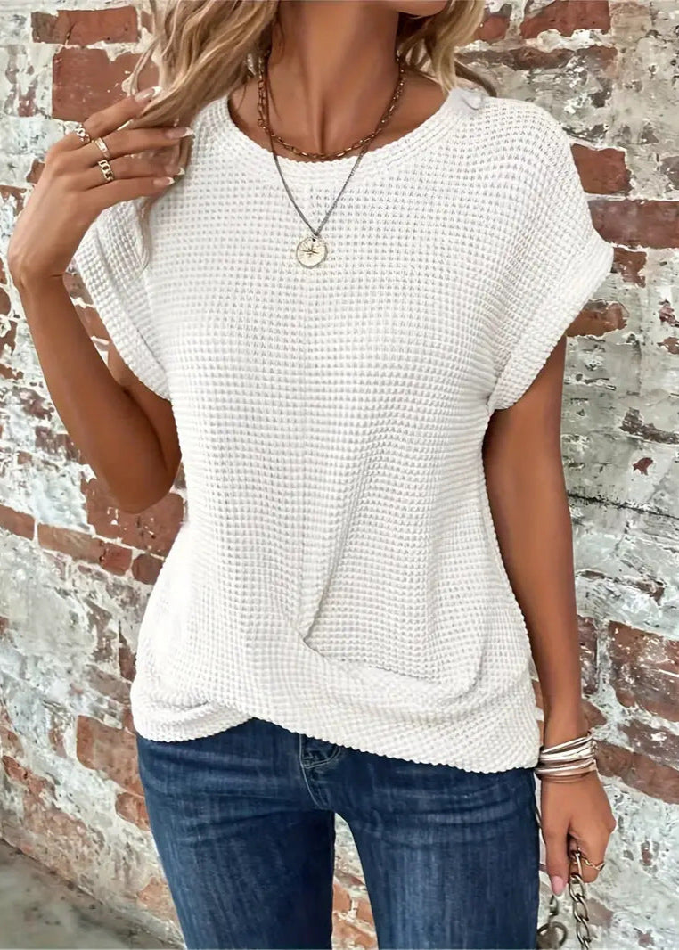 Adèle ~ Blouse élégante à col rond